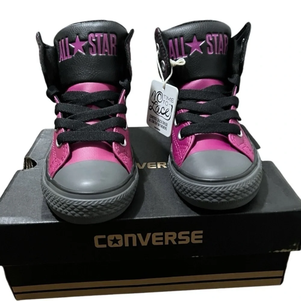 NWT Converse All Star Hightop Size 1